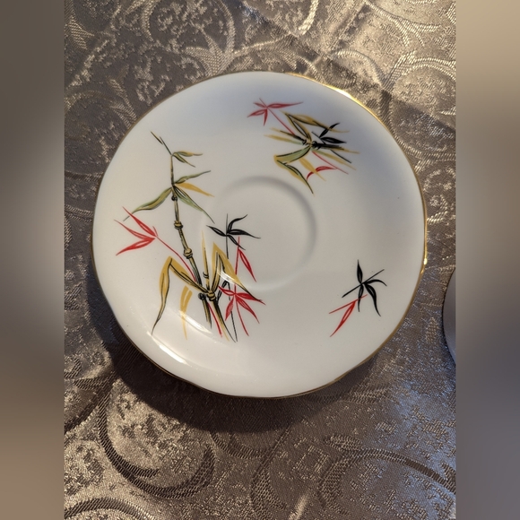 - - Rare Aynsley cup and saucer. Japanese like pattern with bamboo gr… - Picture 7 of 10